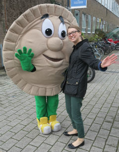 Peter Pie with SU student